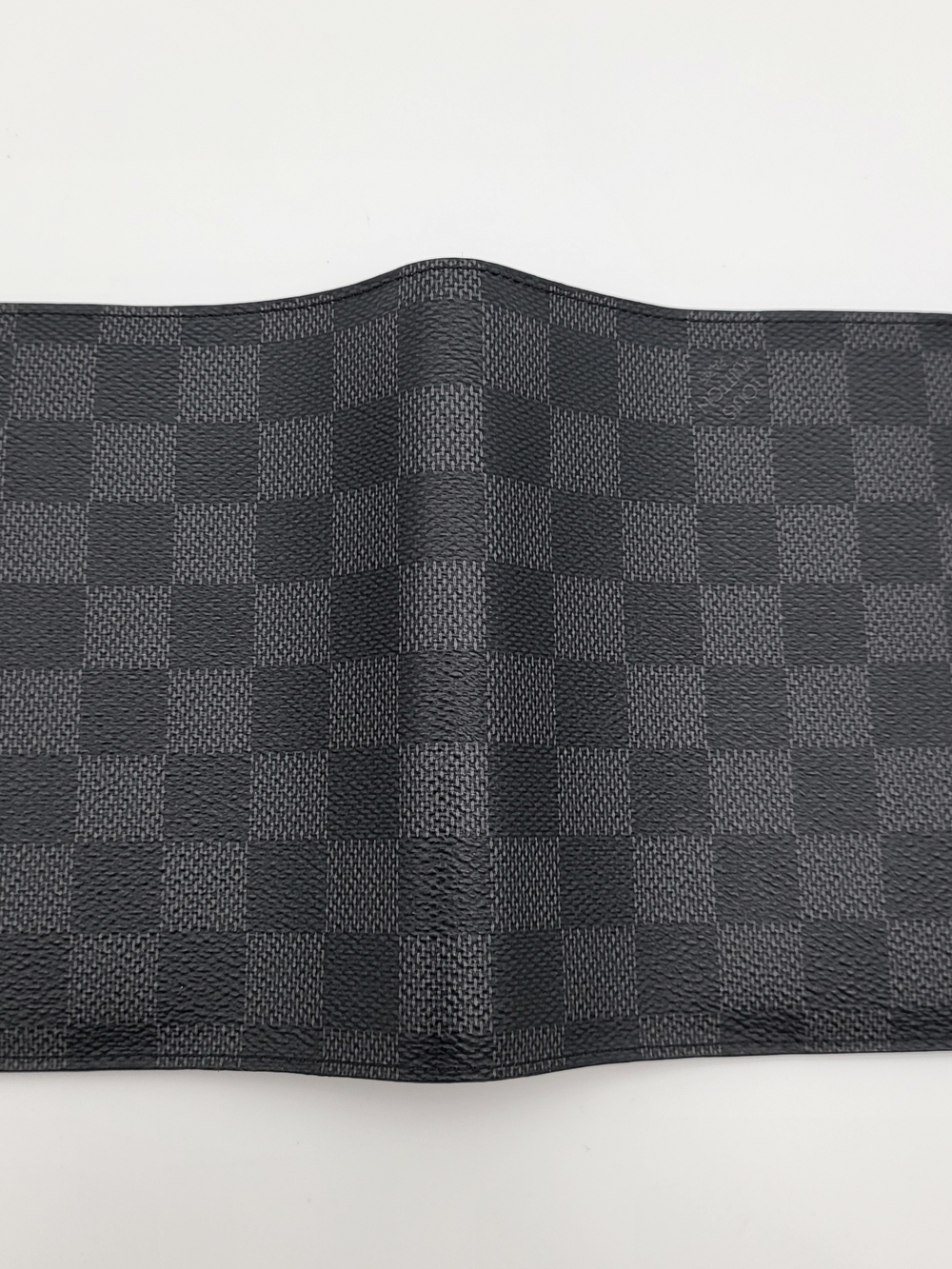 Louis Vuitton Damier Graphite Passport Holder, Authentic w/COA.... - Picture 2 of 16